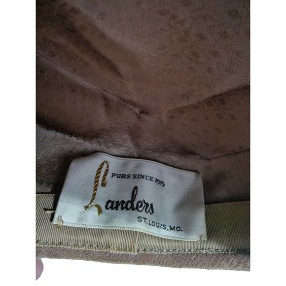 Vtg Landers Of Saint Louis Womens Fur Hat